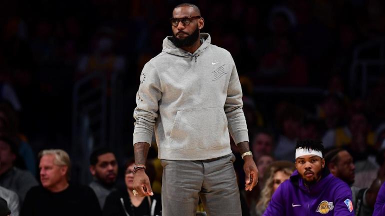 LeBron James USATSI Los Angeles Lakers