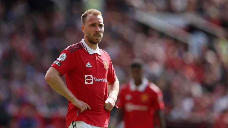 Manchester United v Brighton & Hove Albion - Premier League