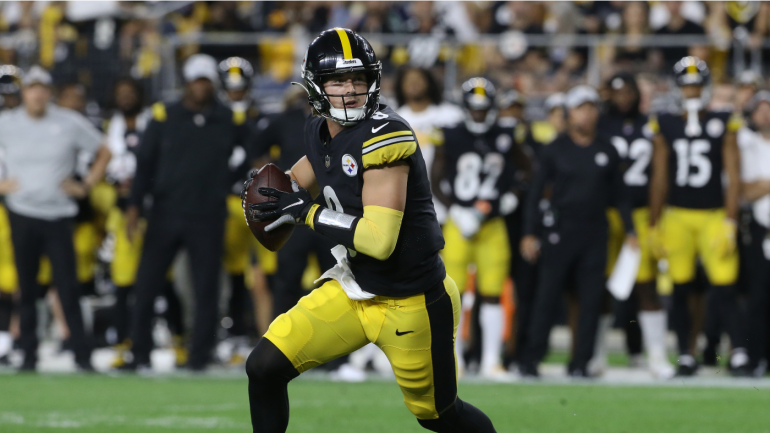 Steelers 2022 depth chart: Kenny Pickett makes his case following ...