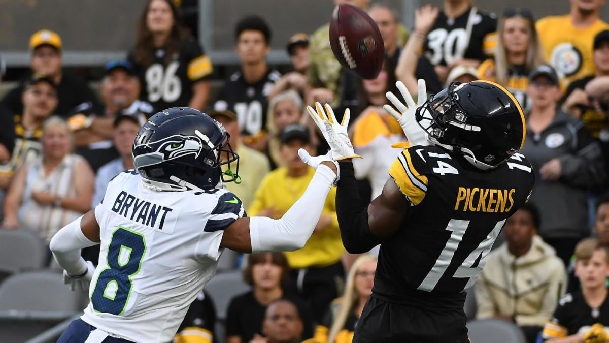 Steelers' George Pickens yells at coaches after teammate's 3rd