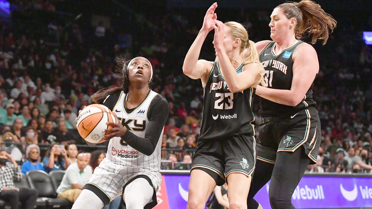 WNBA: Atlanta Dream flash upside in win over Chicago Sky - Swish