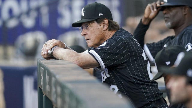 Tony La Russa denies taking advice from White Sox fan who was yelling at  him to use pinch runner 