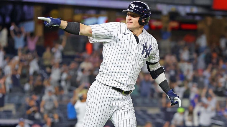 Yankees Stun Rays With Josh Donaldsons Walk Off Grand Slam In 10th Inning