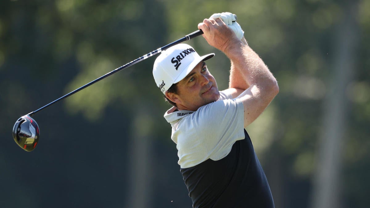 2022 BMW Championship leaderboard Keegan Bradley leads after Round 1 with plenty of big hitters near top