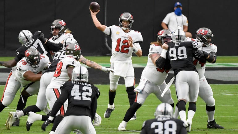 Tampa Bay Buccaneers v Las Vegas Raiders