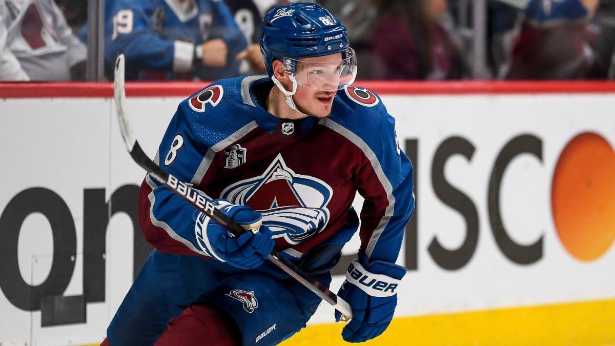 Colorado Avalanche keep both first-round picks, draft a center and