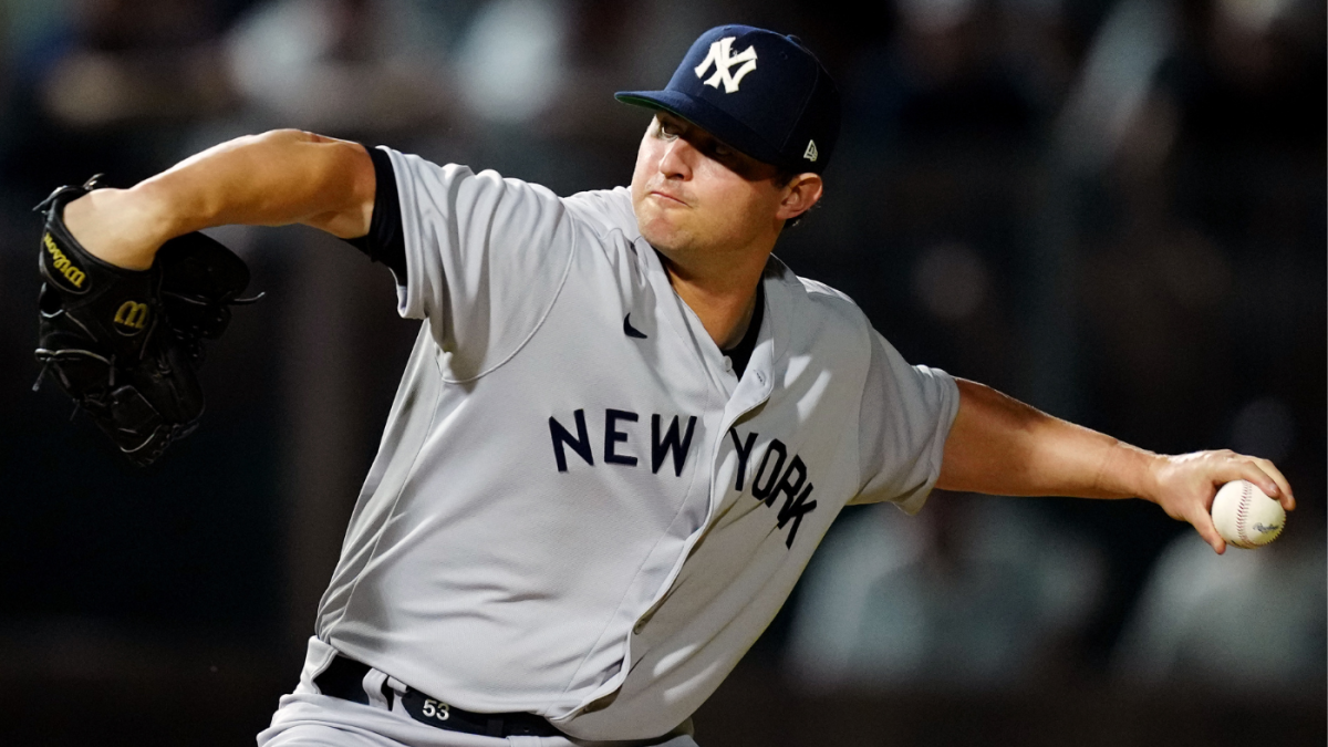 New York Yankees' Zack Britton exits with left arm fatigue; Clay