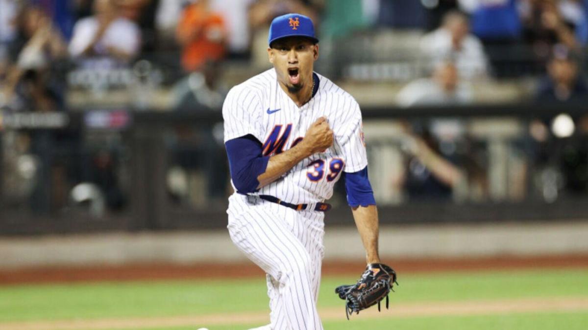 See Edwin Diaz take the mound for the Mets to the live sounds of