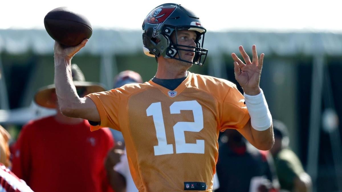 Tom Brady, Bucs are scheduled for NFL preeminence this season