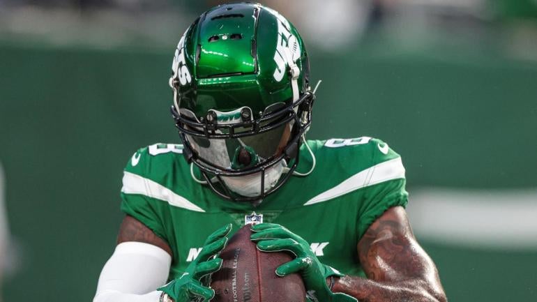 elijah-moore-usatsi-1.jpg
