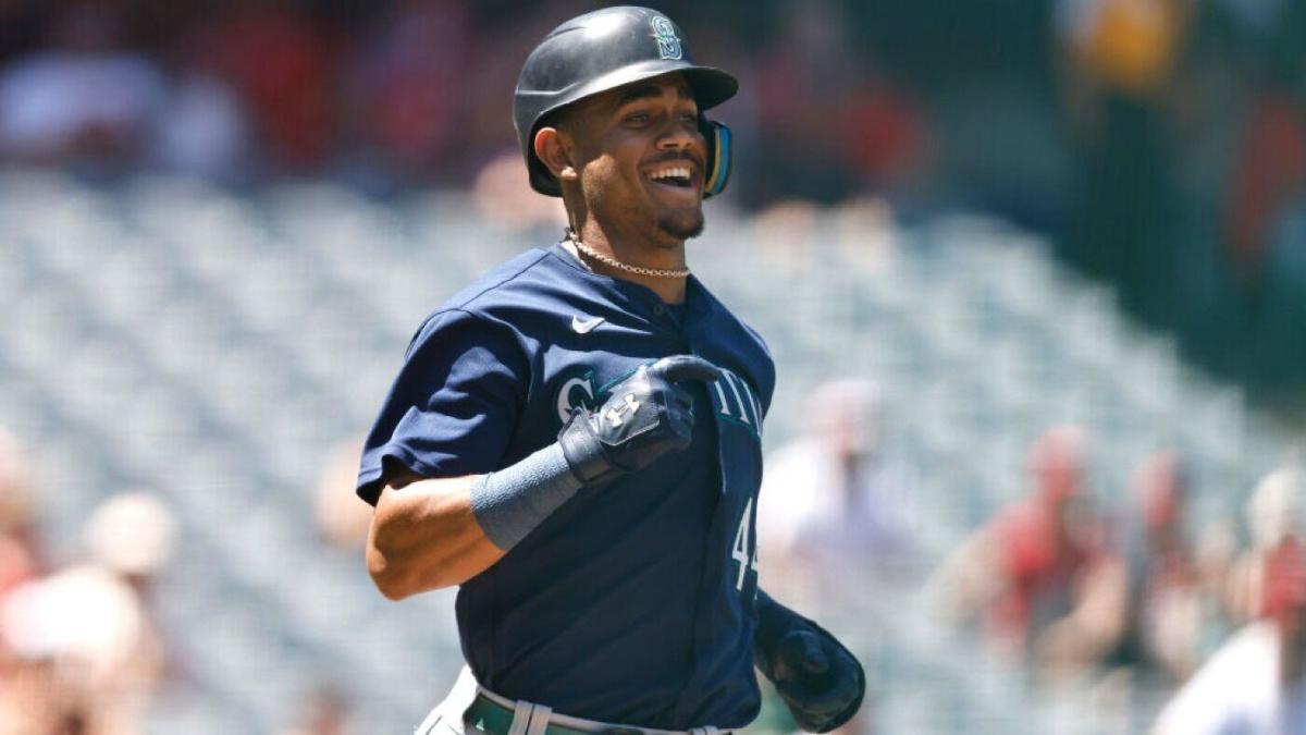 Seattle Mariners, Julio Rodriguez finalize long-term extension - ESPN