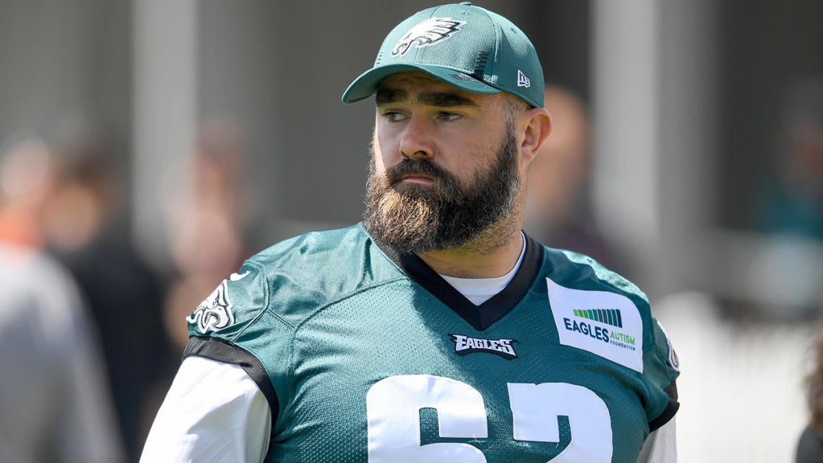 Jason Kelce reveals his WILD reasoning behind his hysterical pregame fit 