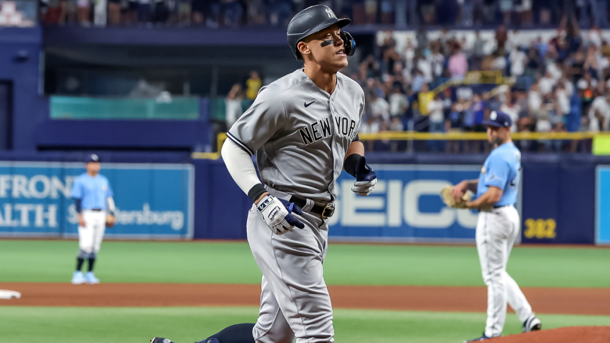 Aaron Judge home run tracker Yankees star on pace to break Roger Maris