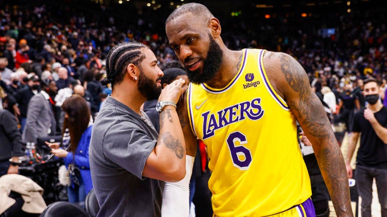 Los Angeles Lakers v Toronto Raptors