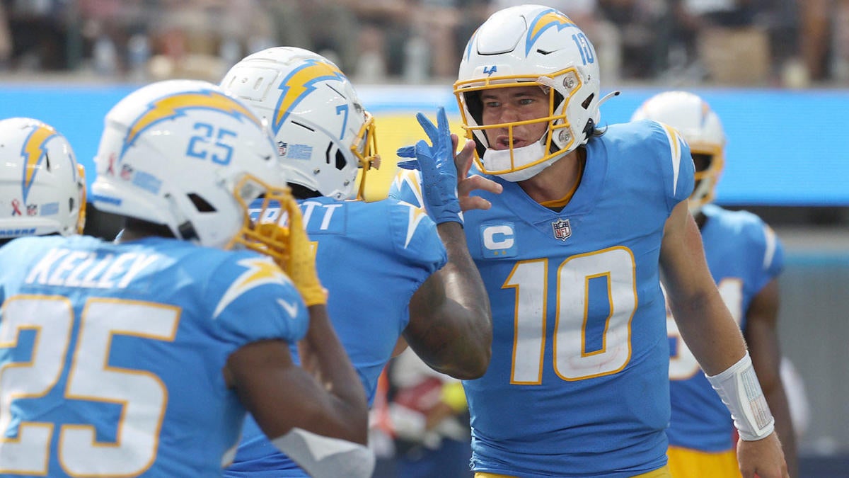 LA Chargers fail to hold off Chiefs in early AFC West showdown