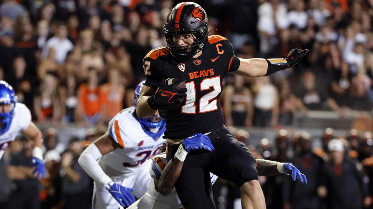 Oregon State scores on final play to beat Fresno State in late