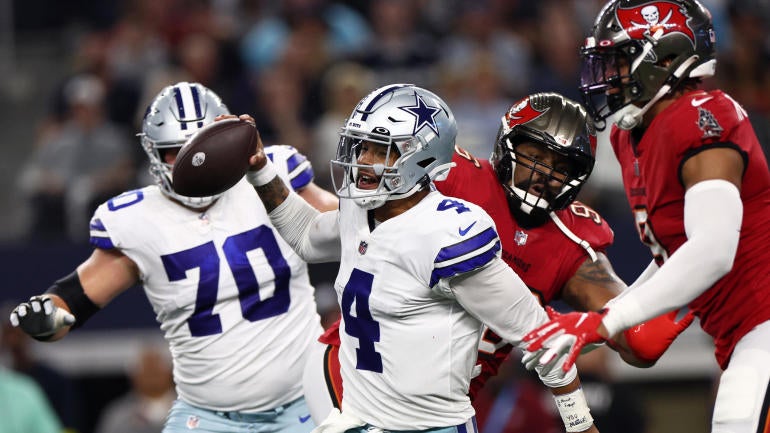 Tampa Bay Buccaneers v Dallas Cowboys