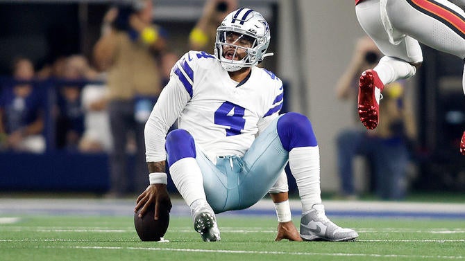 usatsi-19032514-dak-prescott-cowboys-qb-sack-3q-2022-1400.jpg