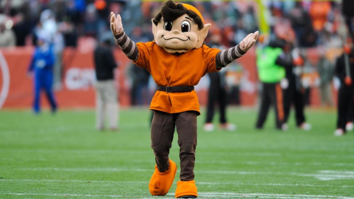 Cleveland Browns Mascot - Elf
