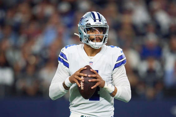 Tampa Bay Buccaneers v Dallas Cowboys