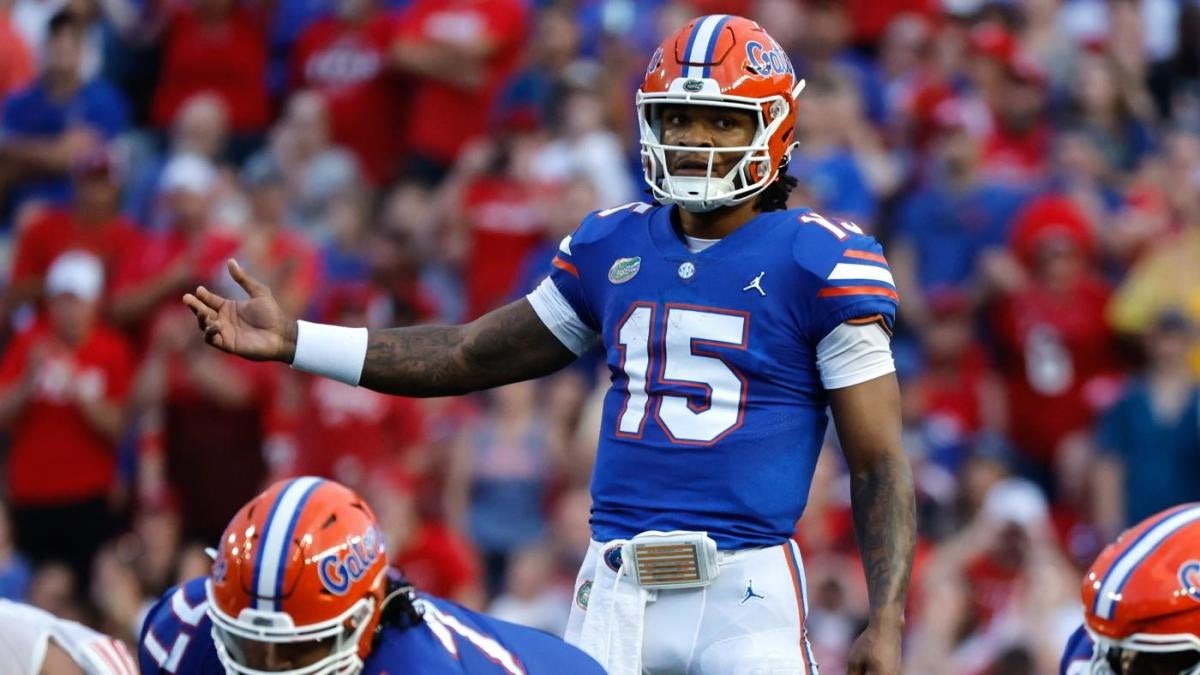 Florida vs. USF odds, spread, lines: Week 3 college football picks,  predictions - College Football HQ