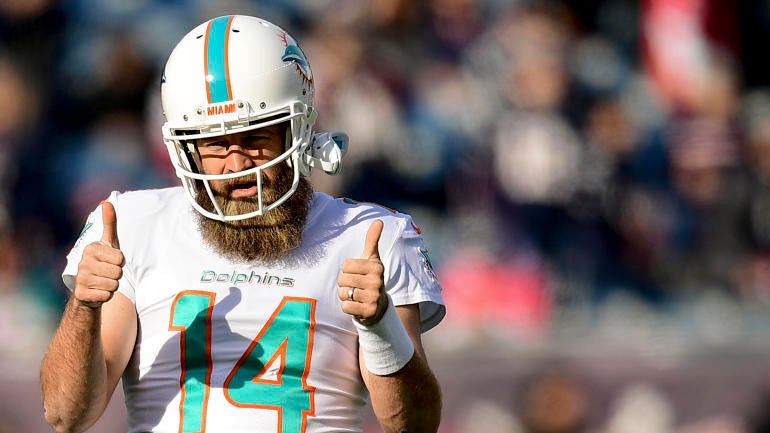 Miami Dolphins v New England Patriots