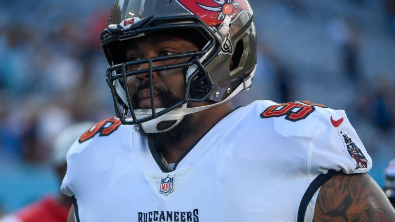 NFL: Tampa Bay Buccaneers at Tennessee Titans