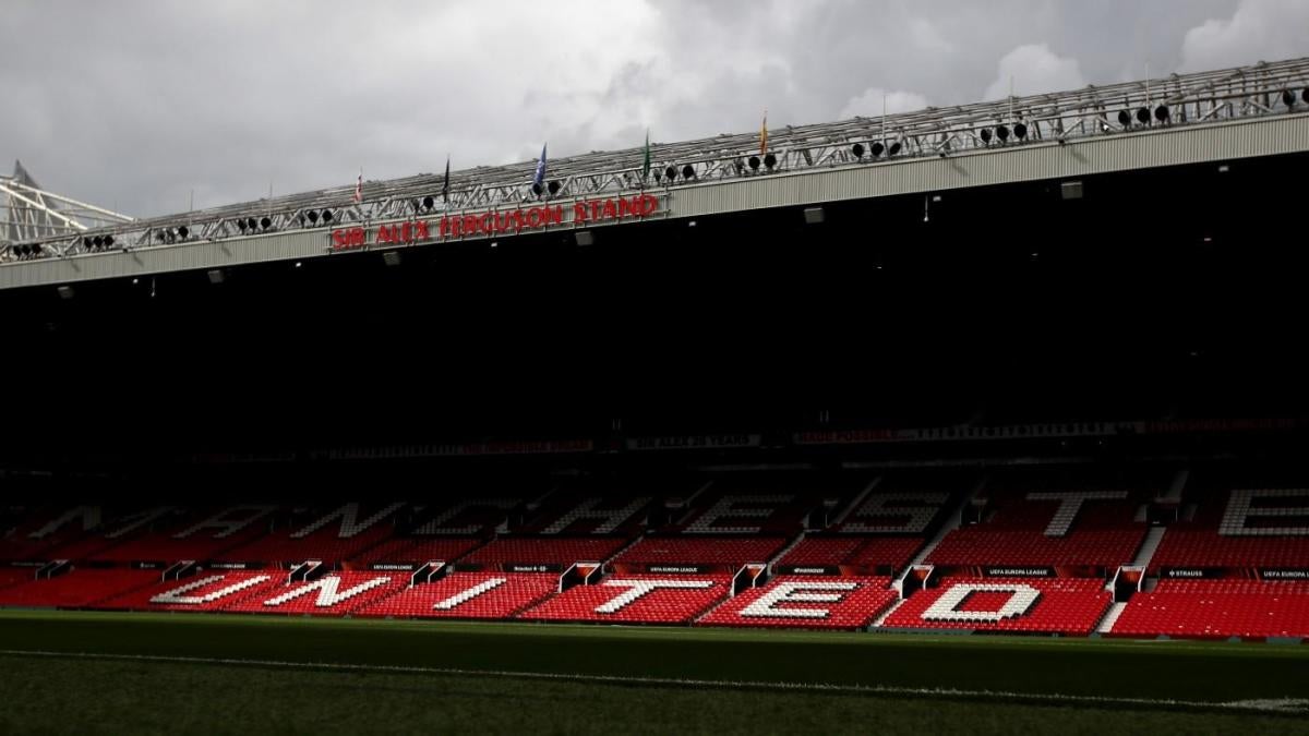 Manchester United 'ahead of schedule' in transfer recruitment; club debt rises to over half a billion dollars