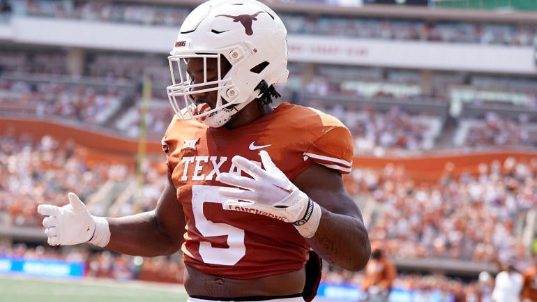 usatsi-bijan-robinson-texas.jpg