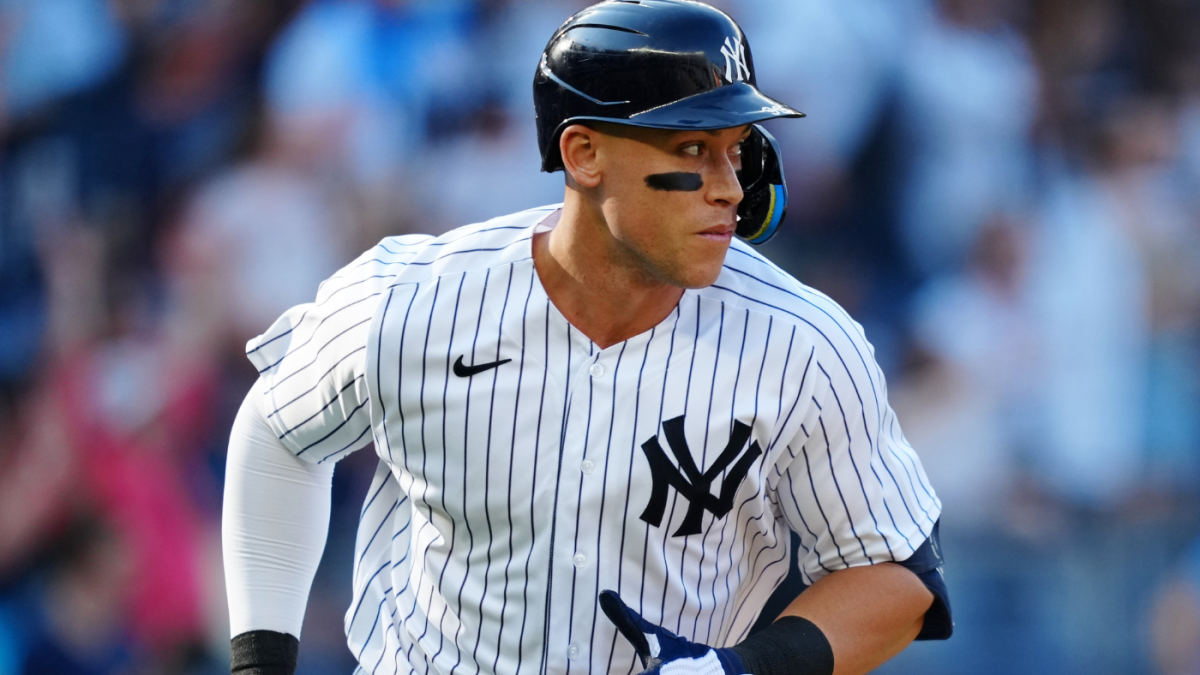 VOTE: Aaron Judge's home run total and the Yankees' AL East ra