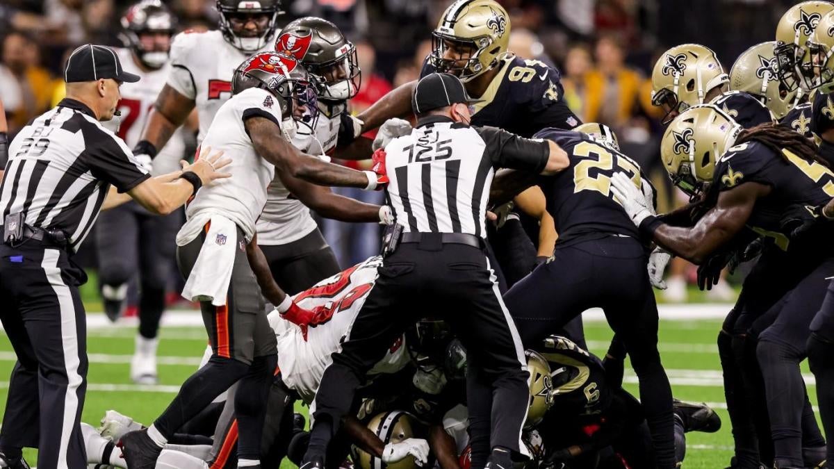 Who wins the Week 4 game between the Bucs and the Saints?