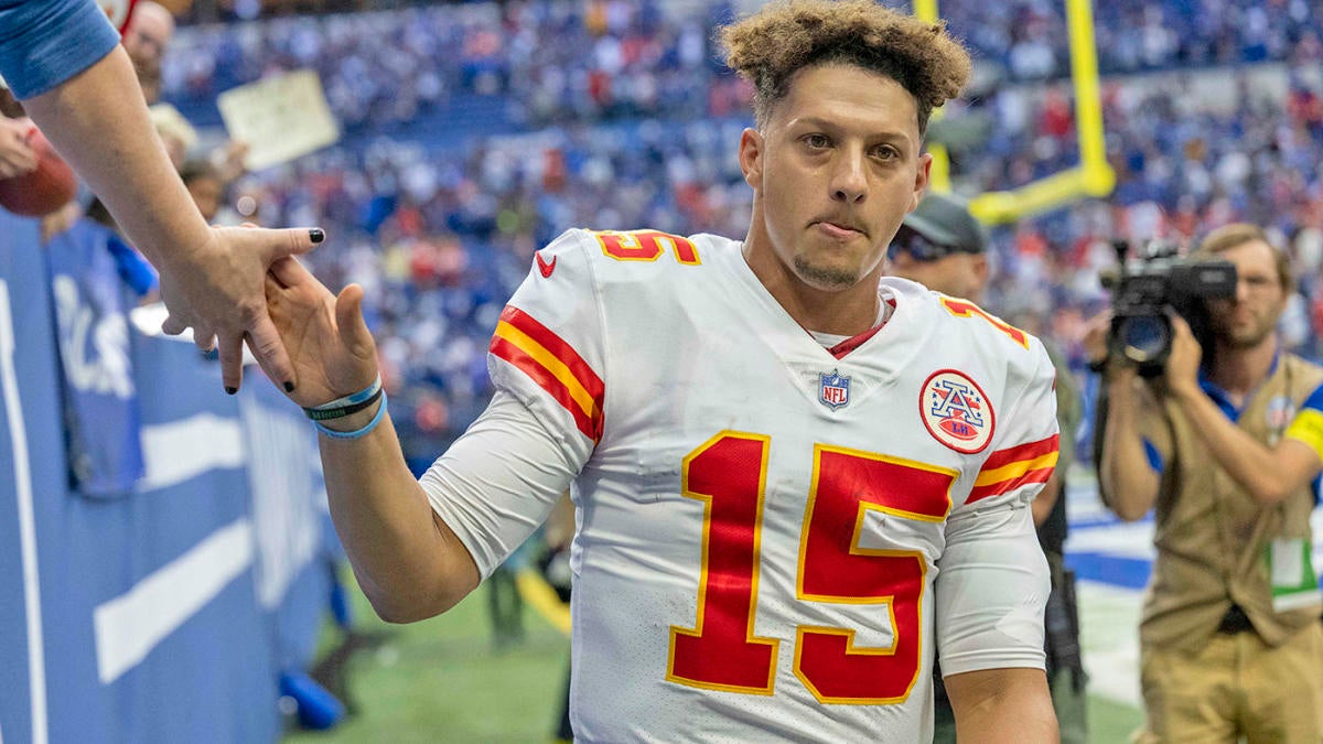 Chiefs vs. Colts: Mahomes explains spat with Eric Bieniemy