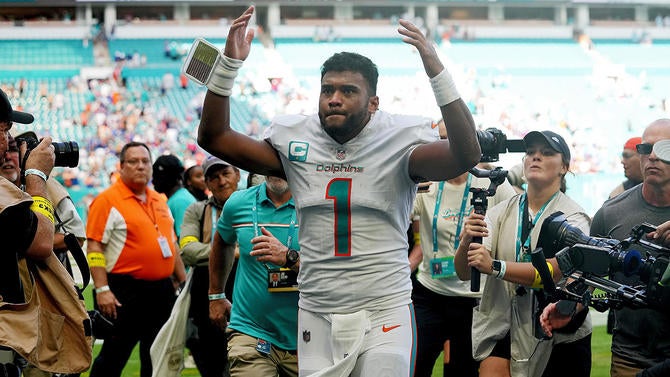 Buffalo Bills v Miami Dolphins