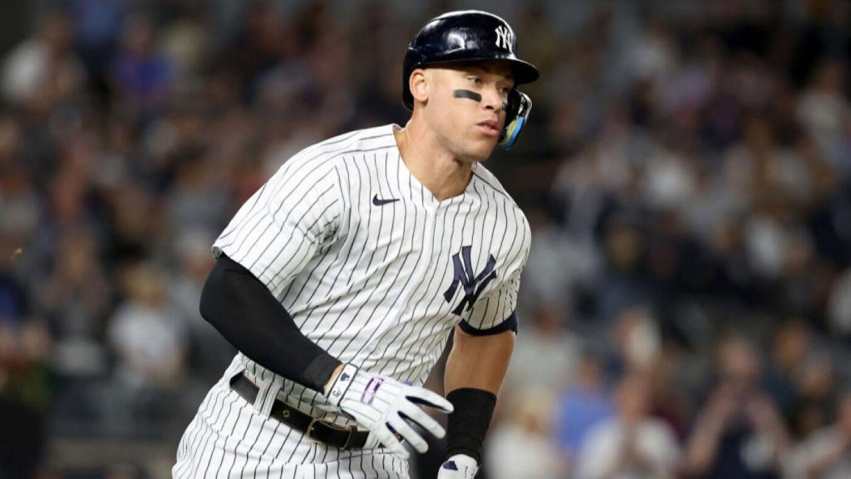 Yankees' Aaron Judge mashes 54th home run, remains on pace to