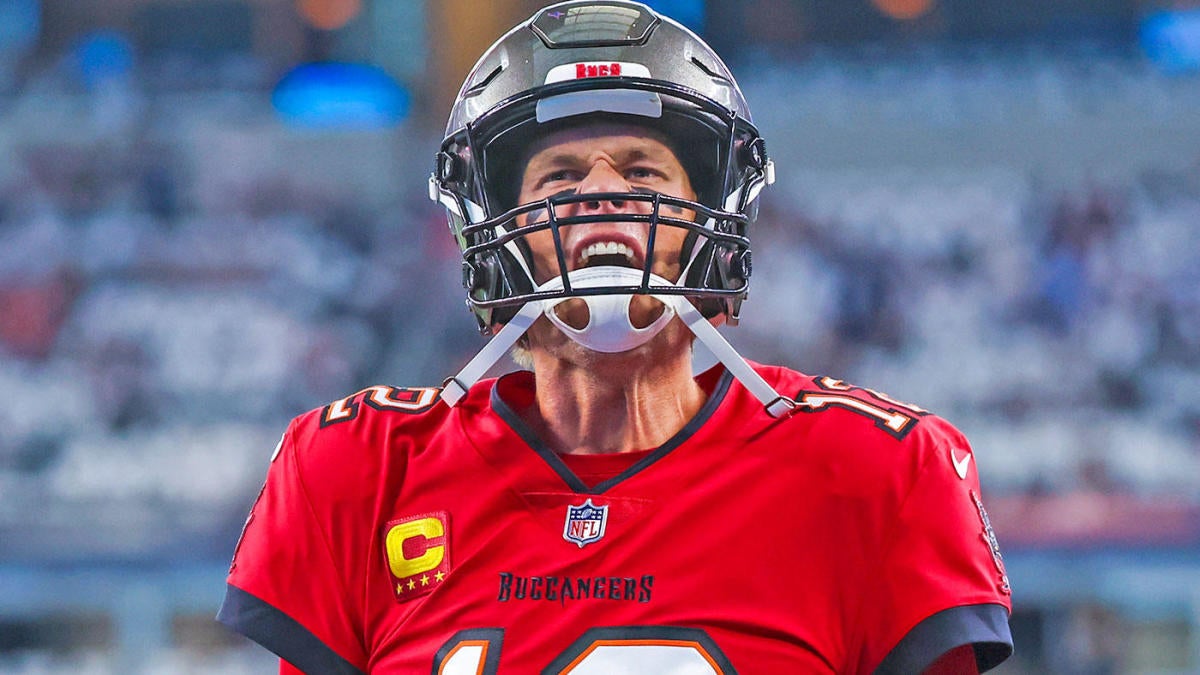 What's wrong with Tampa Bay Buccaneers QB Tom Brady? Or is it nothing at  all?, NFL News, Rankings and Statistics