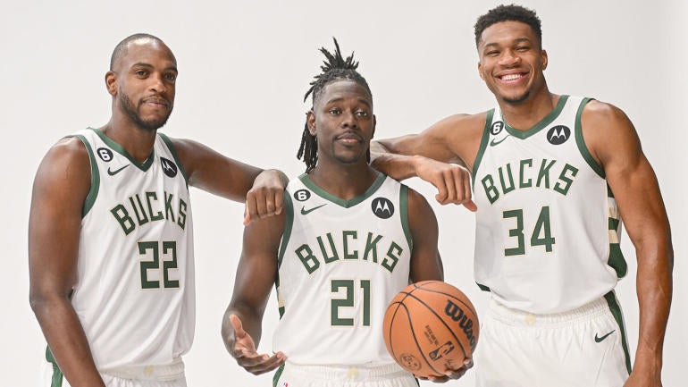 giannis-jrue-middleton-us.jpg
