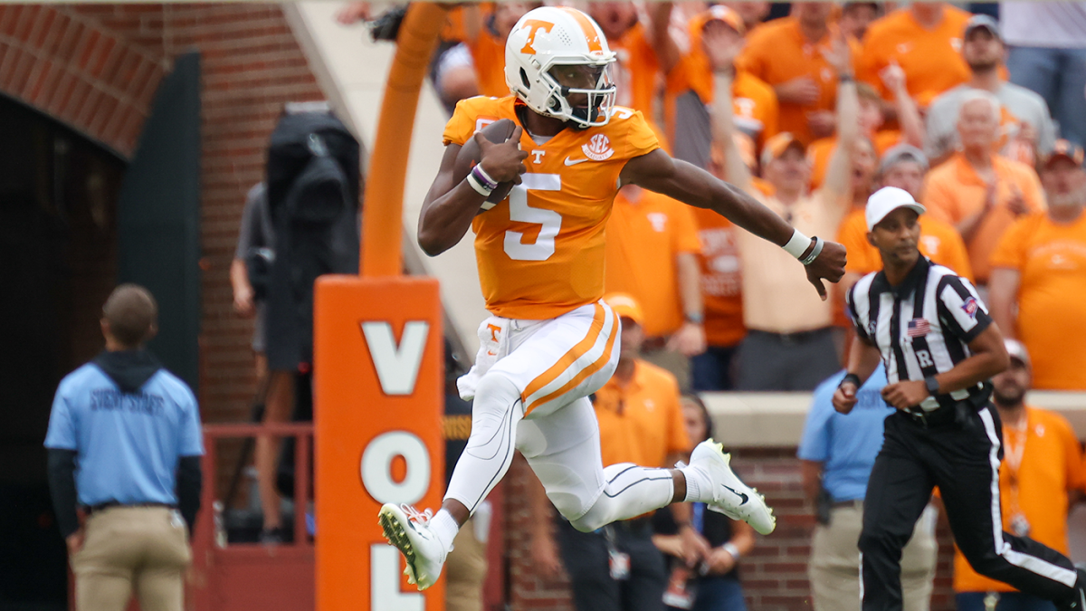 Tennessee Teammate Says Hendon Hooker's Toughness Shows On