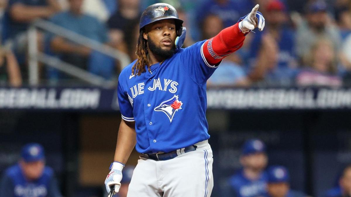 2022 MLB playoffs: Mariners vs. Blue Jays odds, line, Wild Card Series Game 1 picks, predictions by top model
