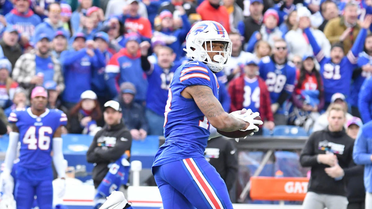 Josh Allen, Gabe Davis torch Steelers for 98-yard score, matching Bills'  longest-ever touchdown pass 