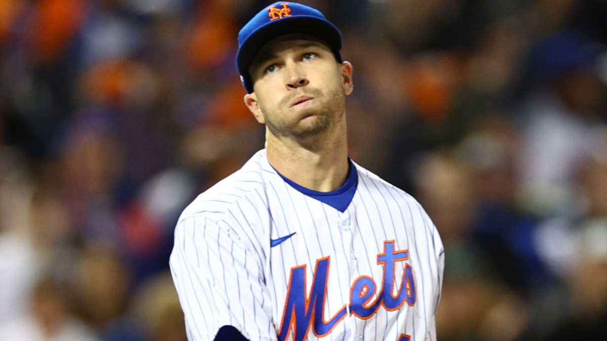 Jacob deGrom #48 - Game Used 4th of July Jersey and Hat - Mets vs