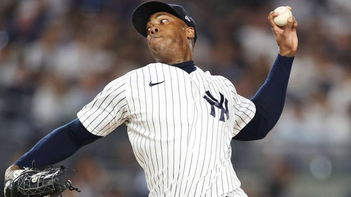 Yankees' Aroldis Chapman left off ALDS roster, fined by team after