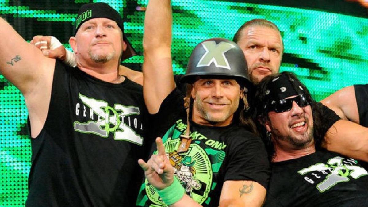 Hasil mentah WWE: Rekap langsung, skor saat DX merayakan ulang tahun ke 25, Roman Reigns dan The Bloodline muncul