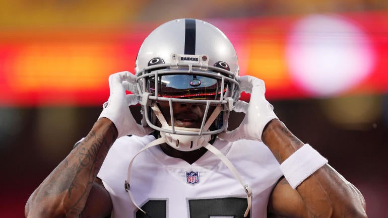 Las Vegas Raiders v Kansas City Chiefs