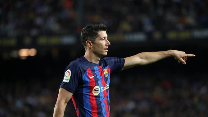 robert-lewandowski-barcelona-cbs-getty.jpg