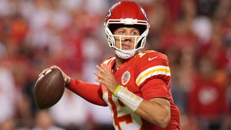 NFL: Las Vegas Raiders at Kansas City Chiefs