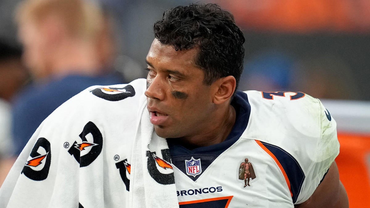 Broncos and Russell Wilson struggle again, big special teams error