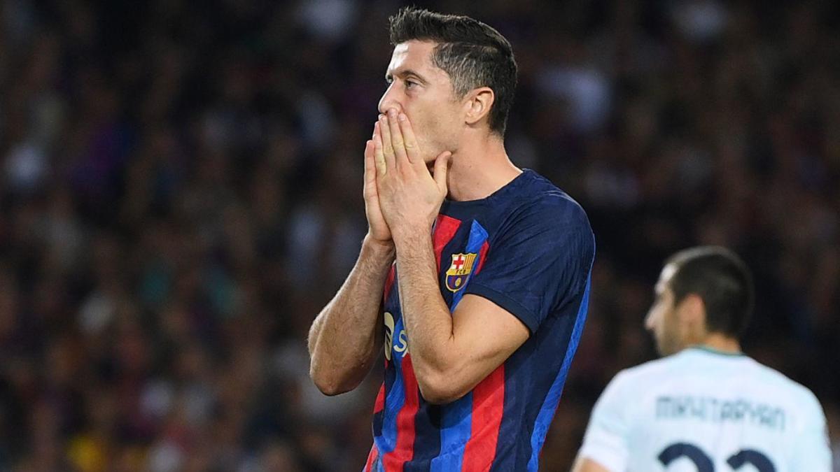 Barcelona vs. Inter Milan score: Barca's Champions League hopes hanging by thread thanks to Robert Lewandowski