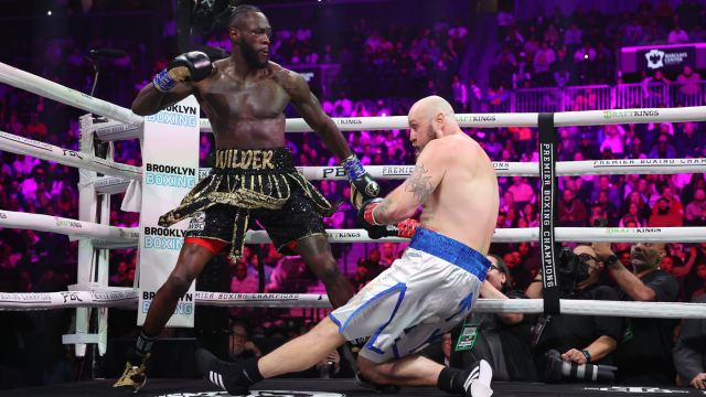 Deontay Wilder makes thunderous return with vicious first-round knockout of  Robert Helenius - CBSSports.com