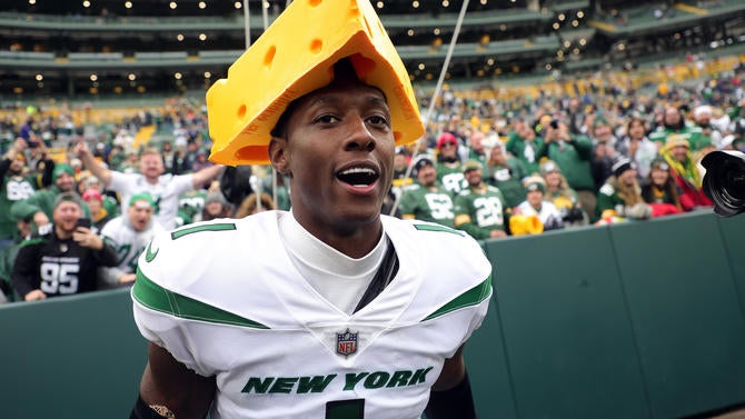 New York Jets v Green Bay Packers