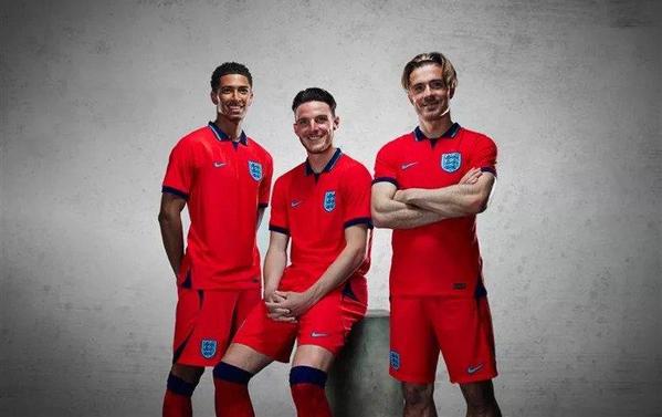 englandawaykit.jpg